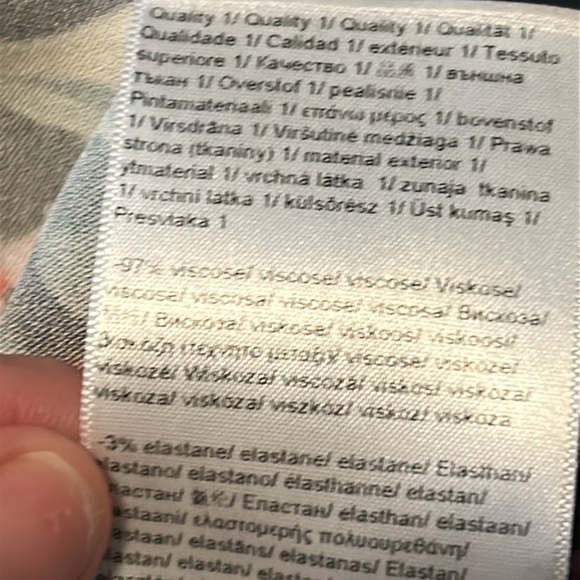 Vibrant Floral ESCADA Tunic, Size 42 (Large) - Picture 8 of 8